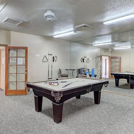 Condo With Heated Pool, Hot Tub, Near Walking Paths 格伦代尔 外观 照片