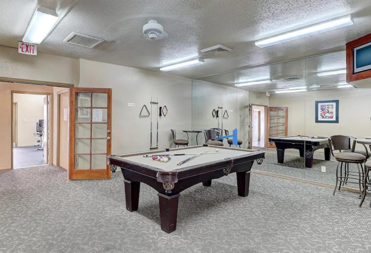 Condo With Heated Pool, Hot Tub, Near Walking Paths 格伦代尔 外观 照片