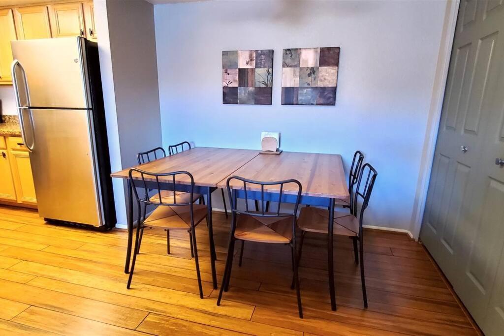 Condo With Heated Pool, Hot Tub, Near Walking Paths 格伦代尔 外观 照片